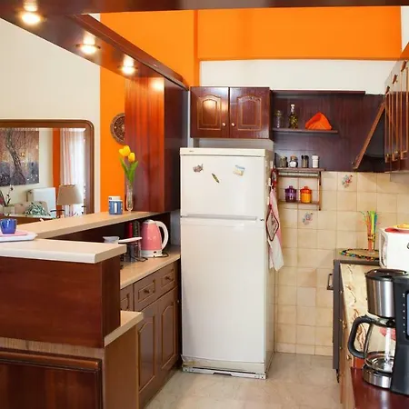 Romantic Near To The Beach In Apartment Thessaloniki